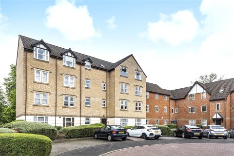 Charnwood House, Rembrandt Way, Reading, Berkshire RG1