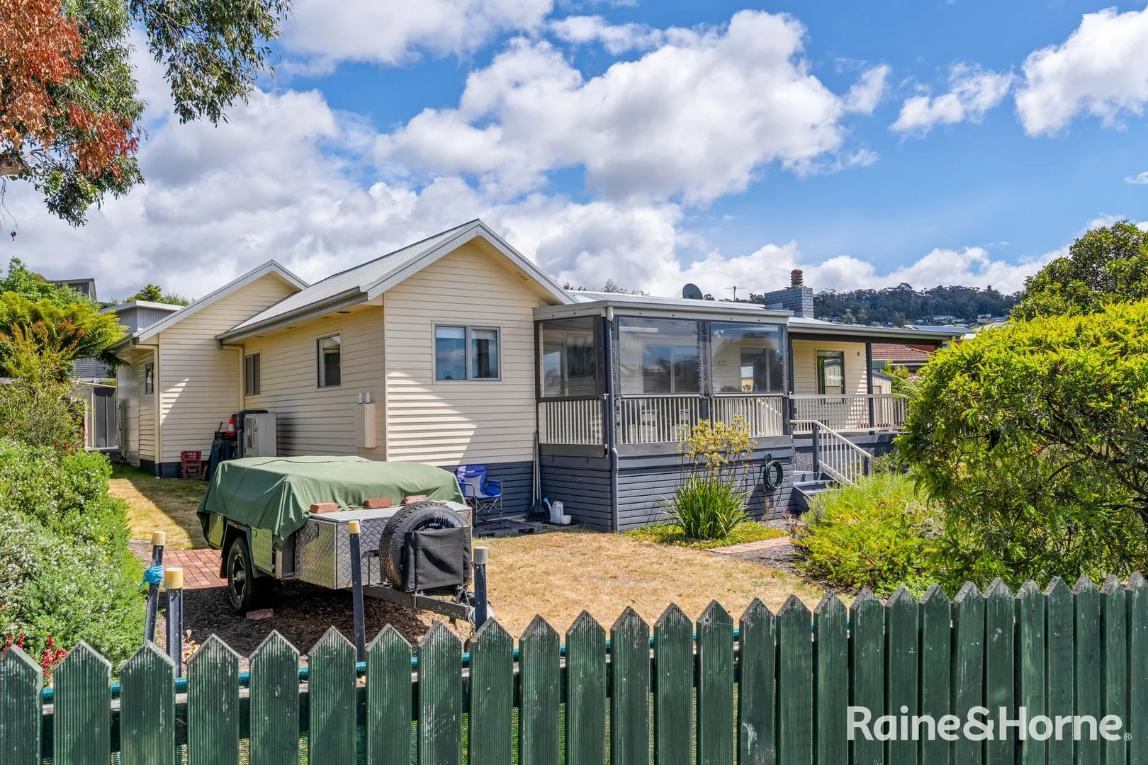 Additional image 18 of 6 Sunny Avenue, Blackmans Bay TAS 7052