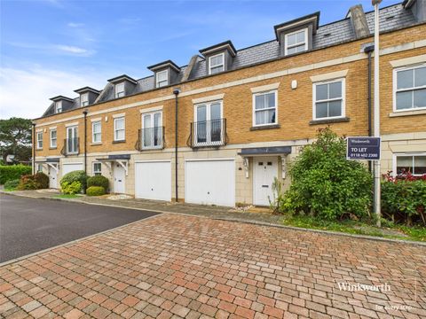 Haden Square, Reading, Berkshire RG1