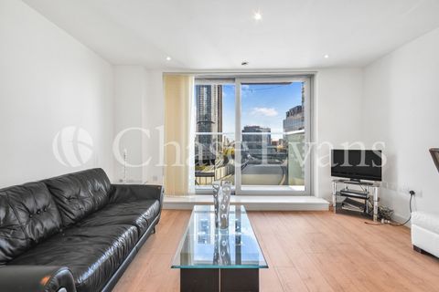 Pan Peninsula, Pan Peninsula Square, Canary Wharf, London E14