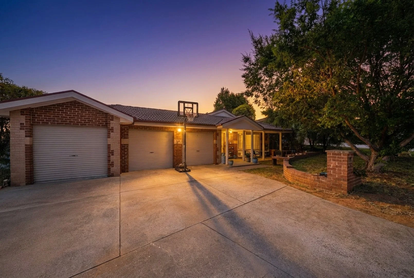 44 Allumba Street, Queanbeyan West NSW 2620