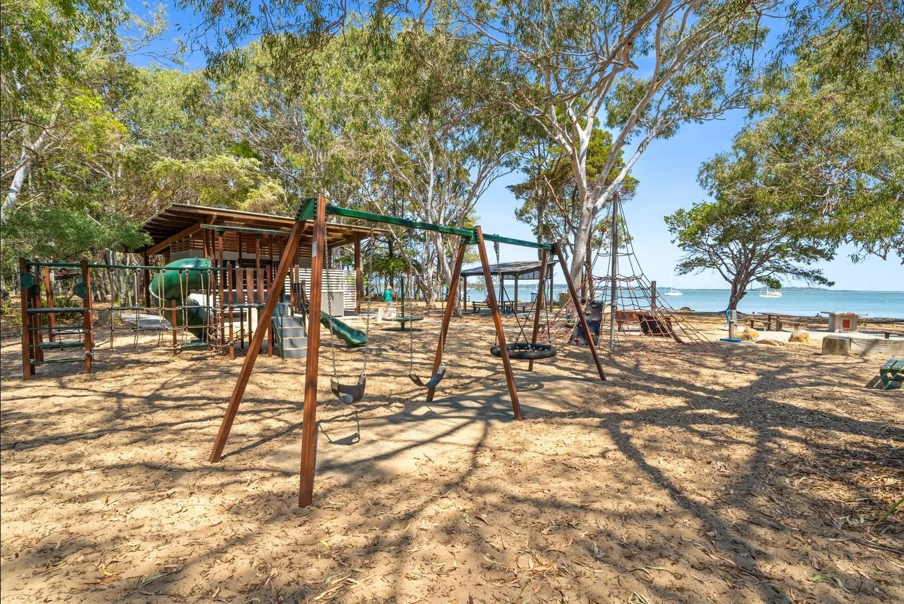 Additional image 3 of 12 Victoria Parade, Coochiemudlo Island QLD 4184