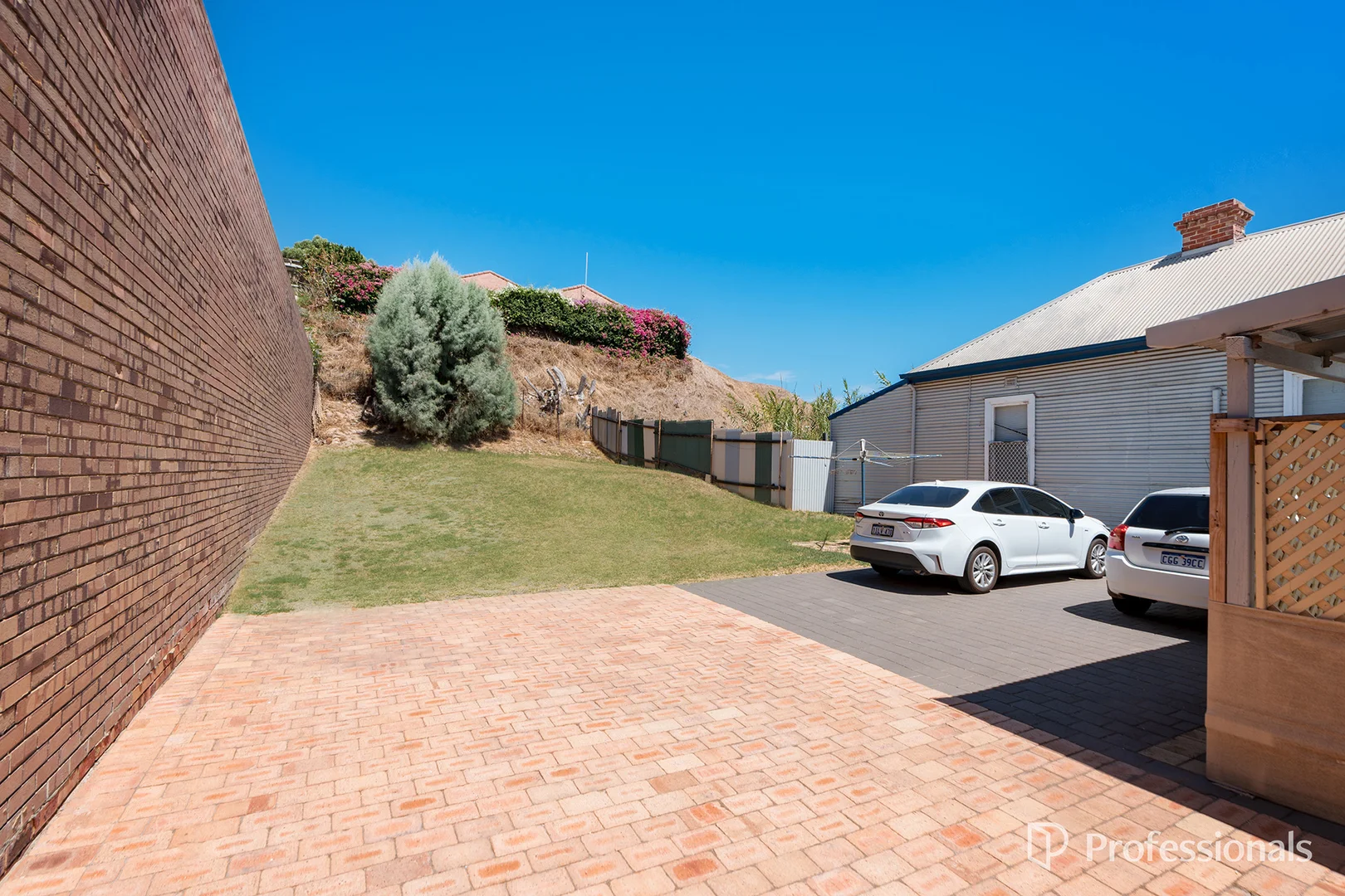 Additional image 12 of 21A & 21B Sanford Street, Geraldton WA 6530