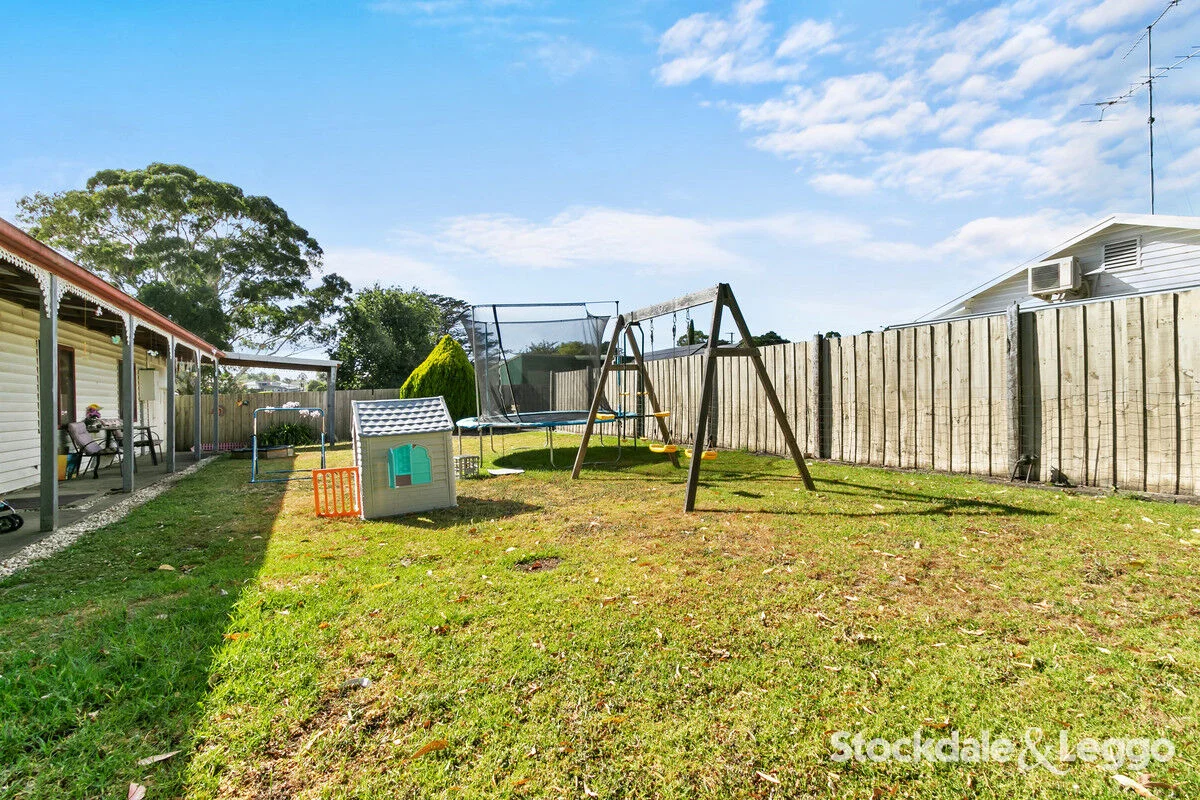 Additional image 12 of 4/168 Narracan Drive, Newborough VIC 3825