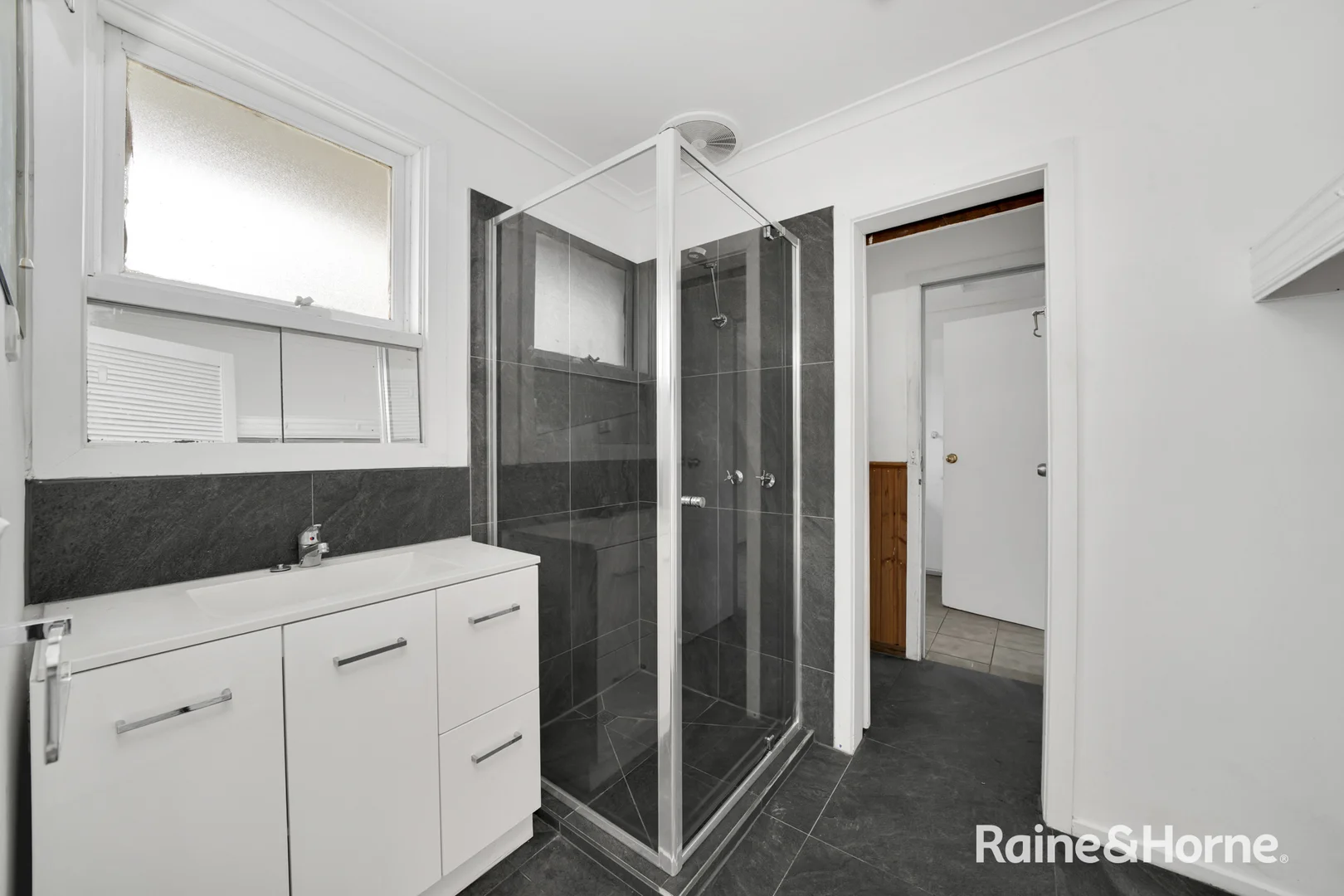 Additional image 13 of 6 Teeda Ct, Melton South VIC 3338