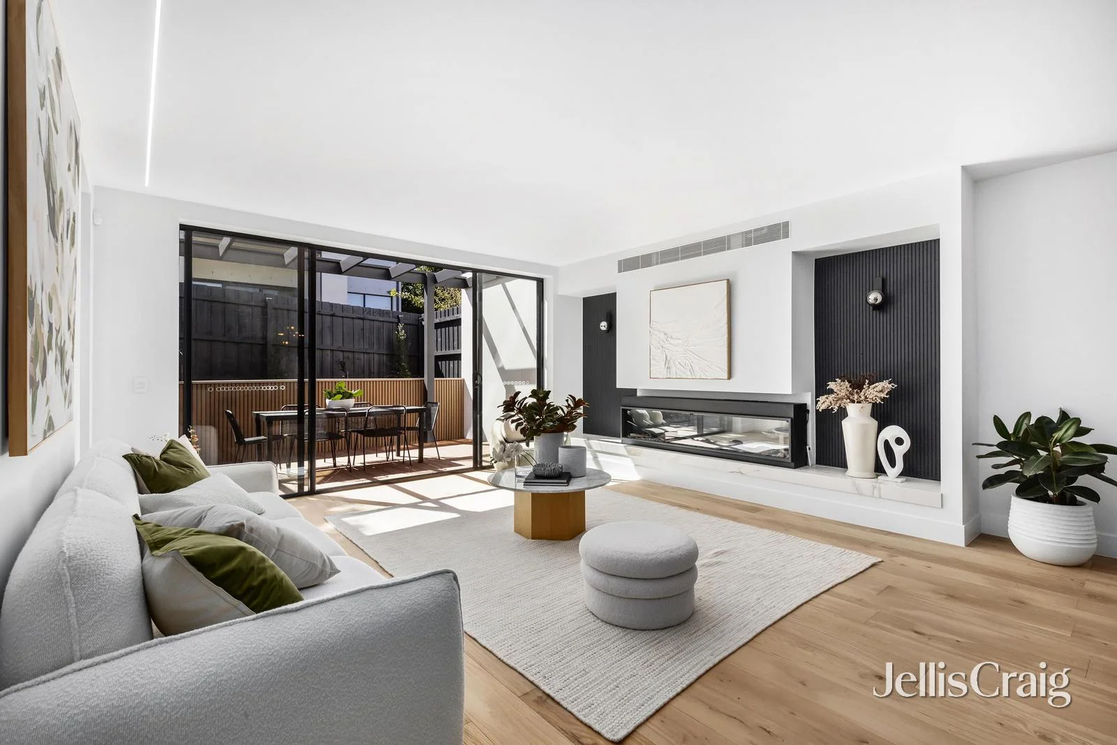 Additional image 3 of 31 Tristania Street, Doncaster East VIC 3109