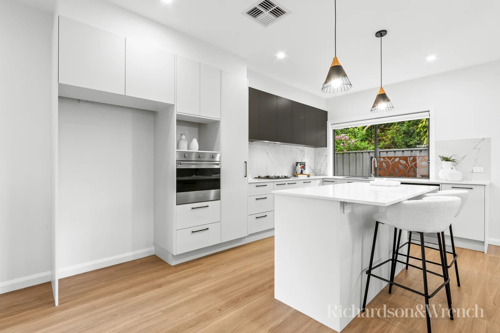 Additional image 3 of 3&4/48-50 Gallipoli Avenue, Blackwall NSW 2256