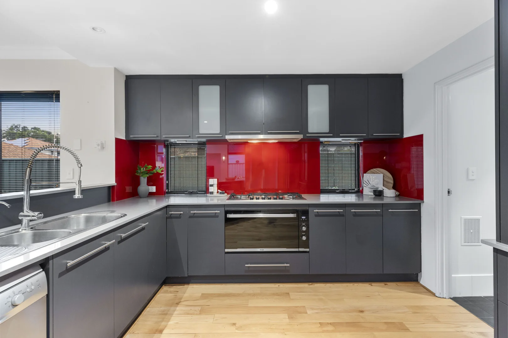 Additional image 10 of 123 Dundas Road, Inglewood WA 6052