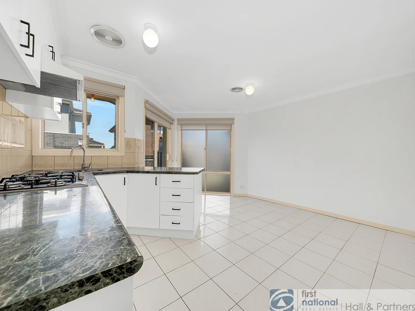 Additional image 3 of 2/160-162 McFees Road, Dandenong North VIC 3175