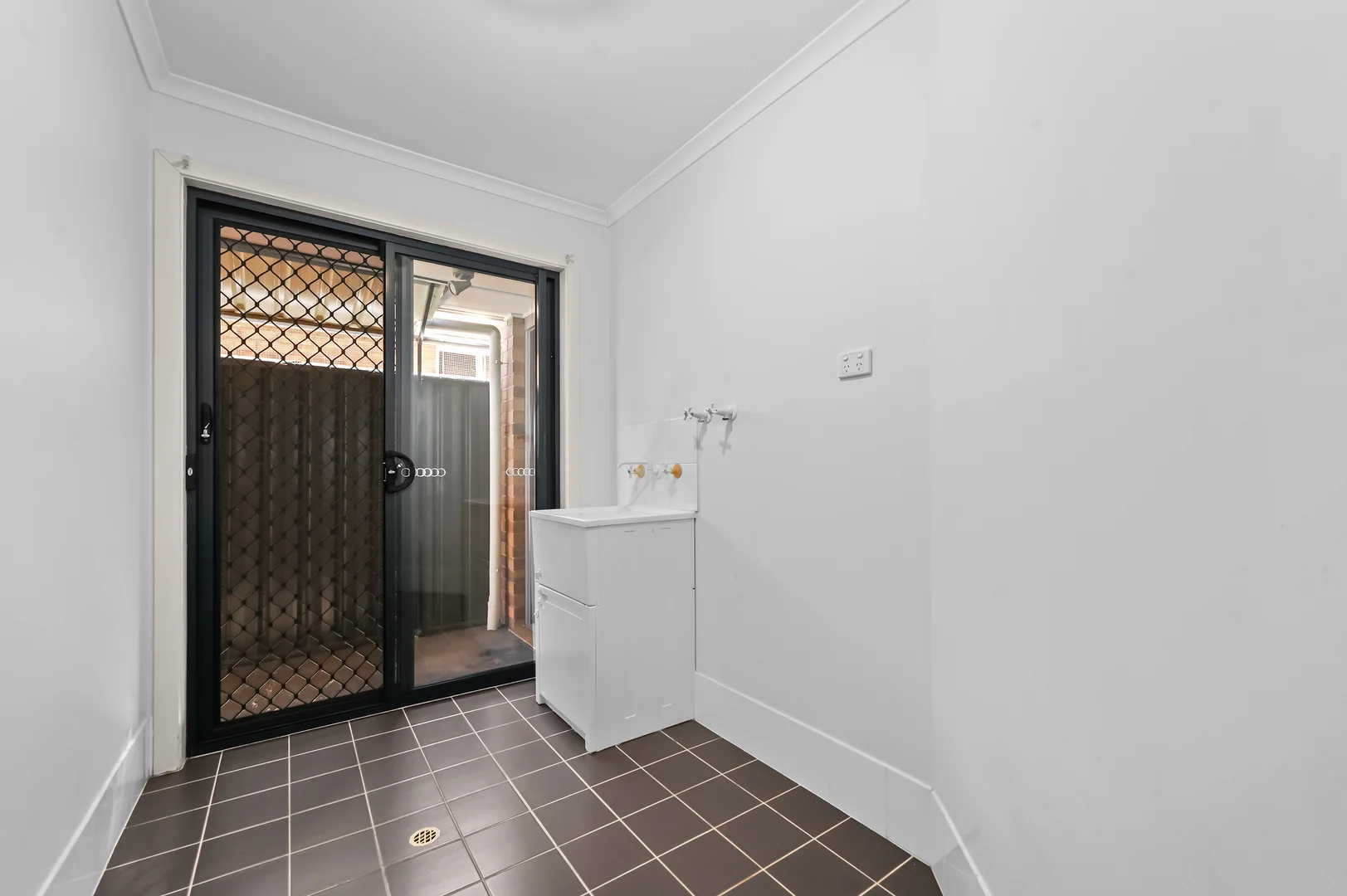Additional image 8 of 12 Oakwood Circuit, Munno Para West SA 5115