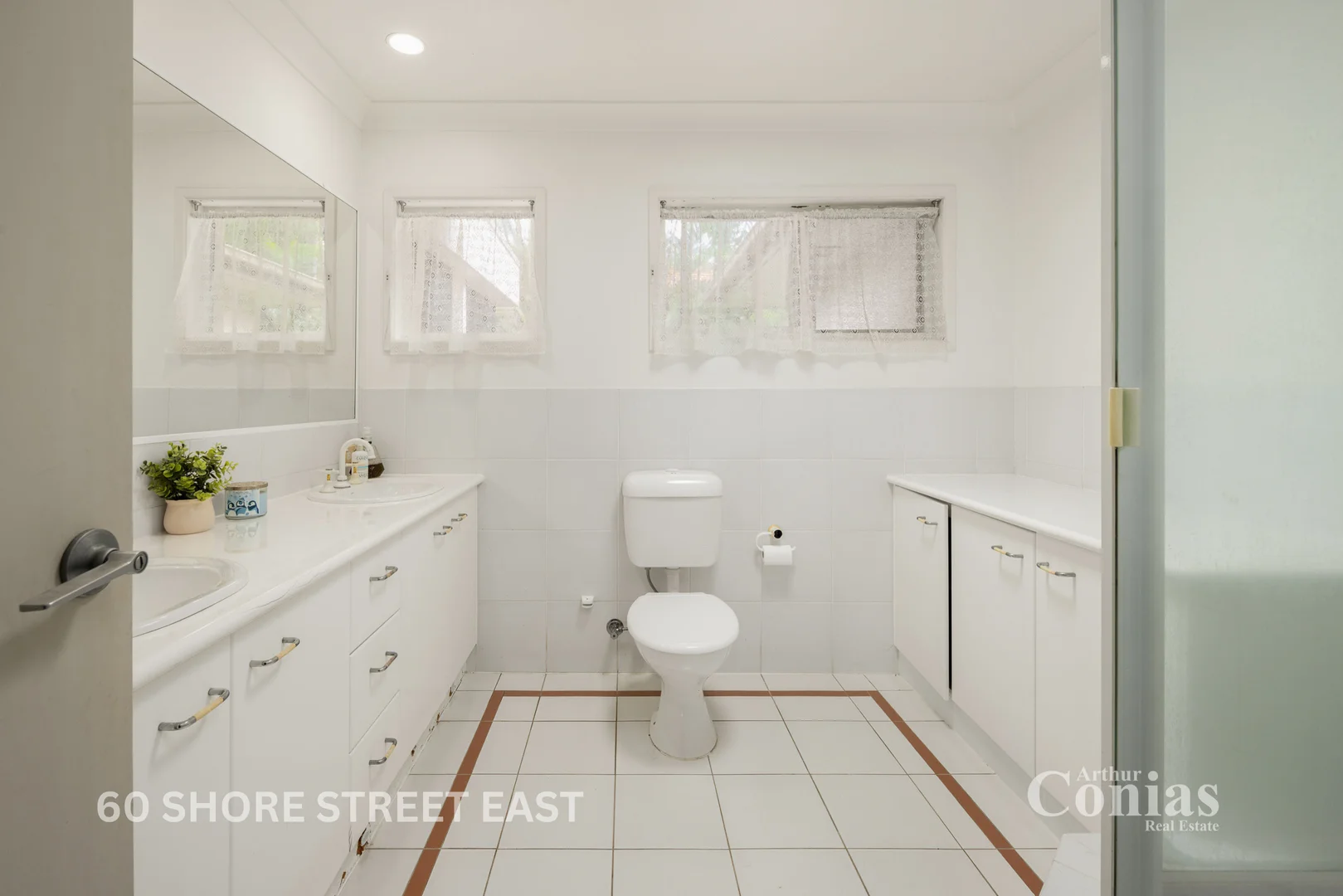 Additional image 14 of 58 & 60 Shore Street East, Cleveland QLD 4163