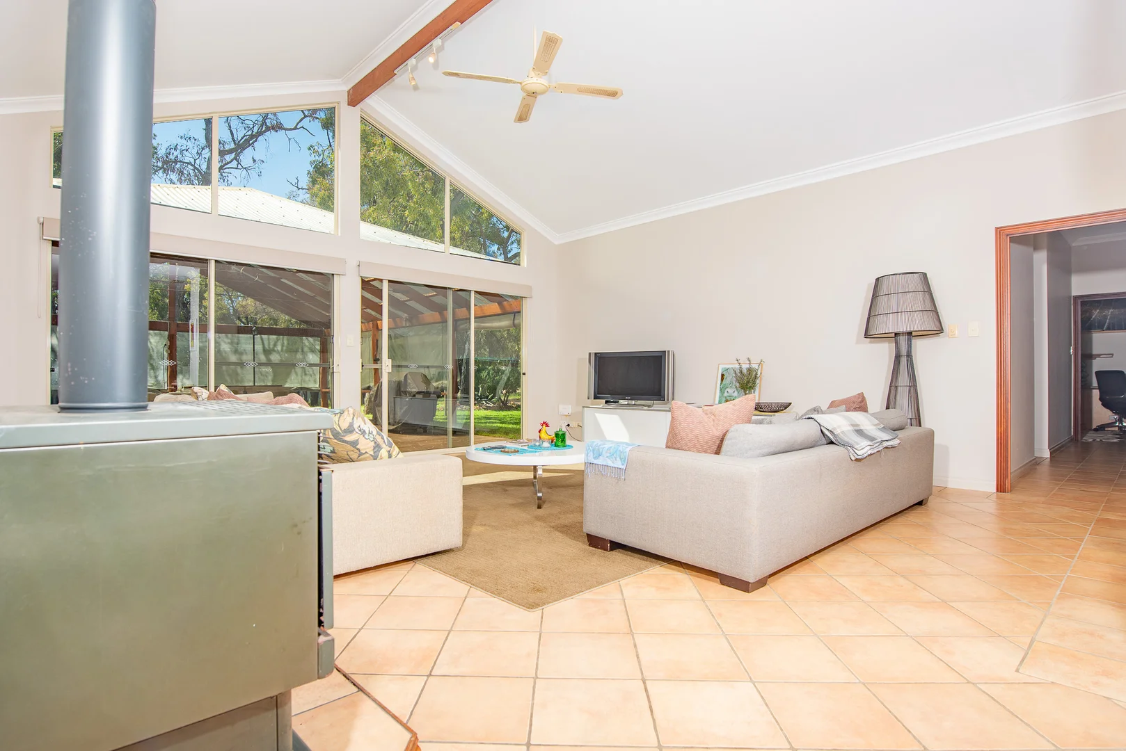 Additional image 21 of The Lakes, 598 Wariin Road, Woottating WA 6562