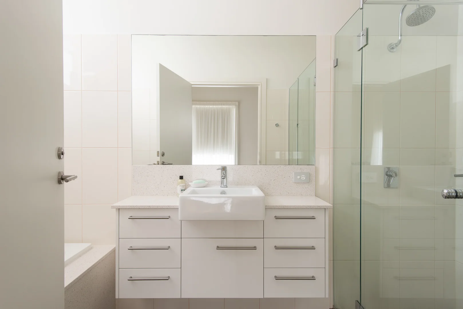 Additional image 8 of 2/11 Adelaide Street, George Town TAS 7253