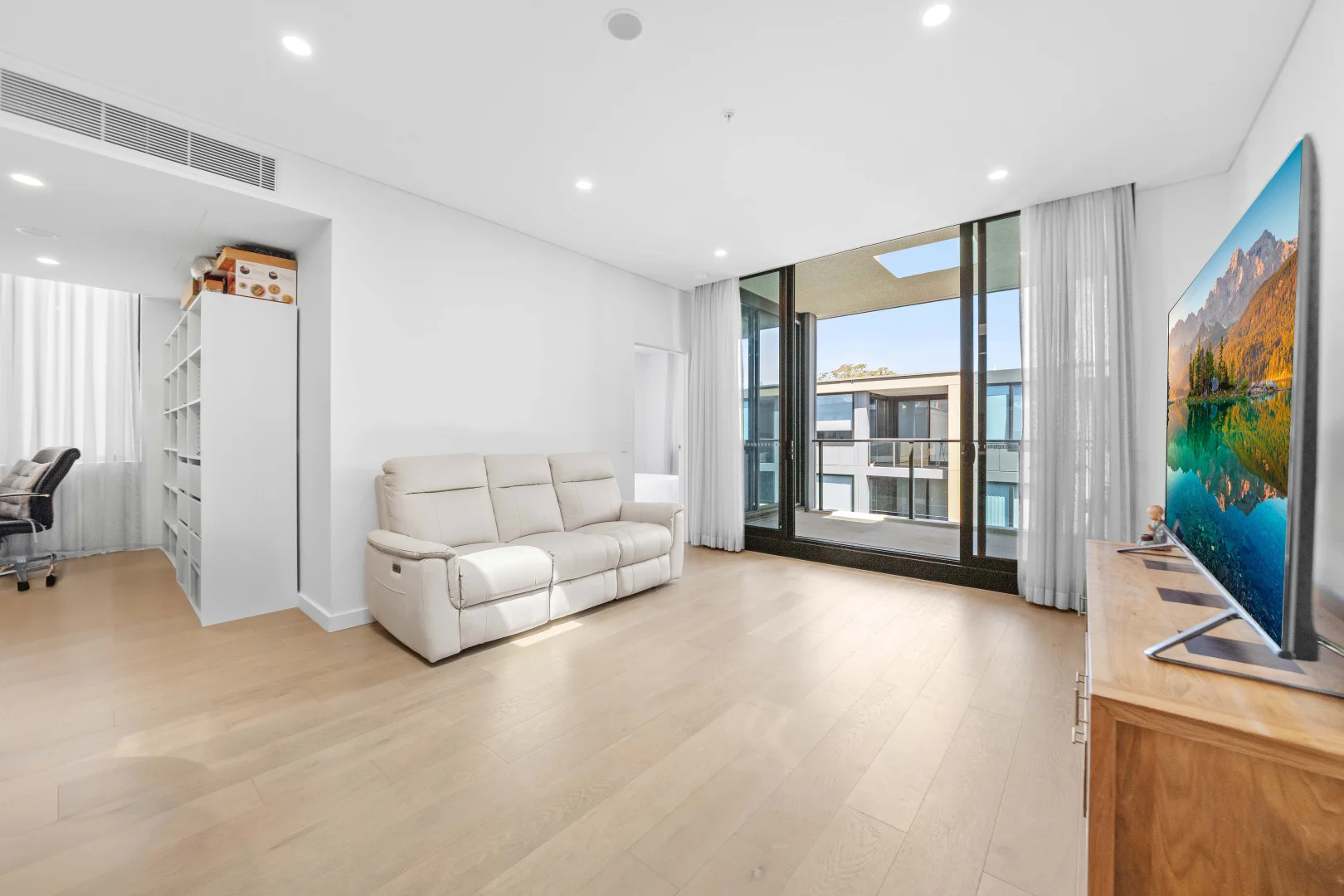 336/6D Demeter Street, Rouse Hill NSW 2155 photo 2