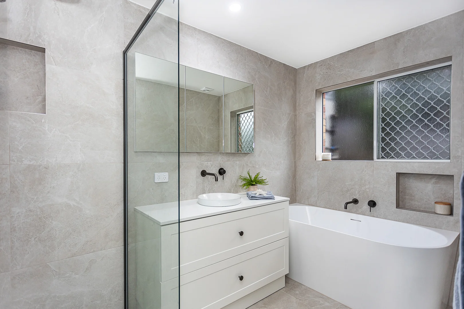 Additional image 10 of 9 Macrobert Street, Highland Park QLD 4211