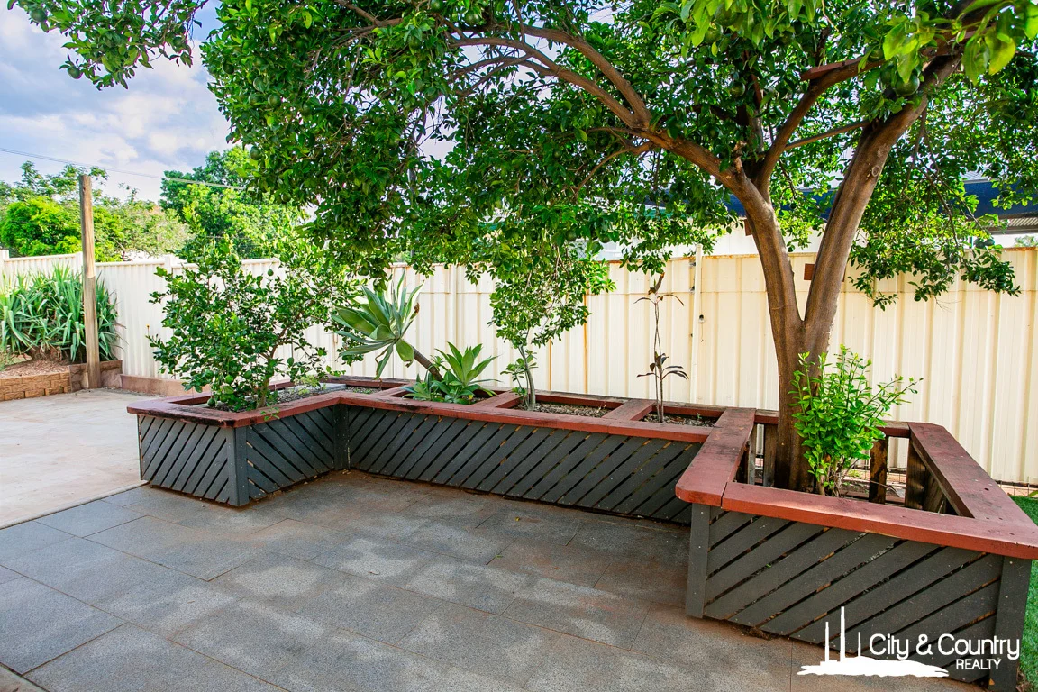 Additional image 27 of 27 Russell Cres, Mount Isa QLD 4825