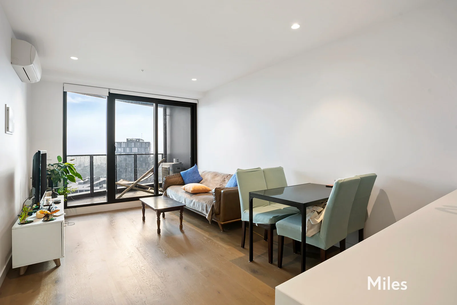 Additional image 3 of 1005/443 Upper Heidelberg Road, Ivanhoe VIC 3079