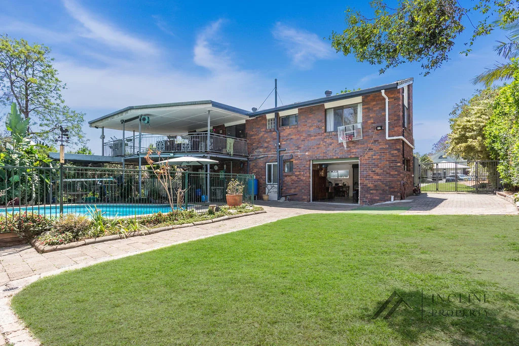 Additional image 28 of 8 Elaroo Court, Karana Downs QLD 4306