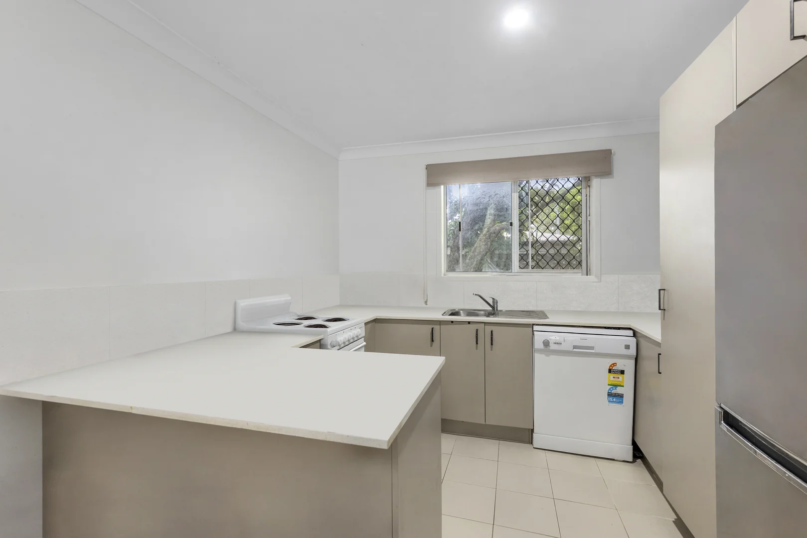 Additional image 19 of 4 Nyrang Avenue, Palm Beach QLD 4221