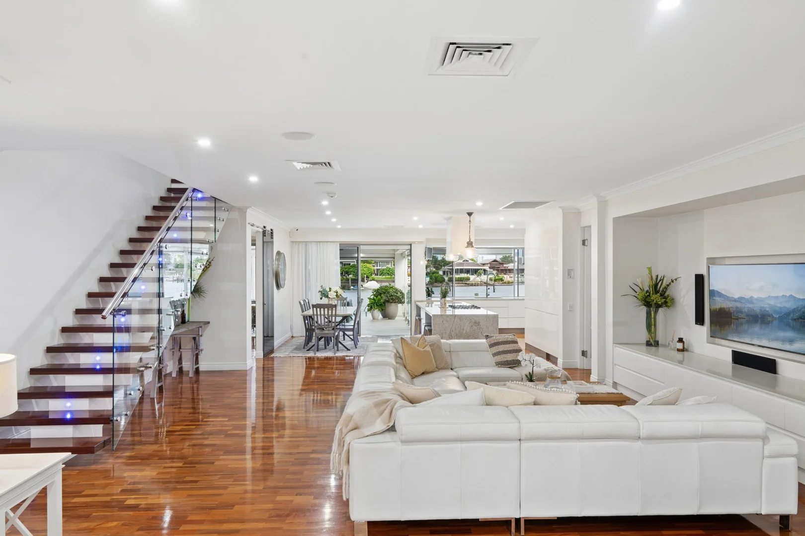 Additional image 12 of 3 San Remo Boulevard, Sorrento QLD 4217