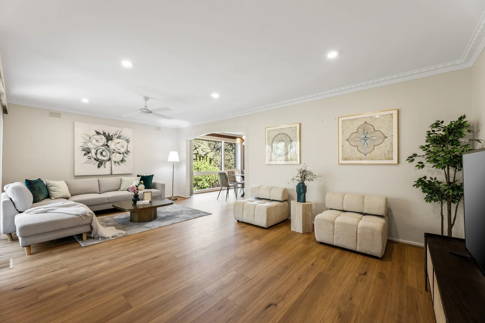 5 White Ash Court, Vermont South VIC 3133