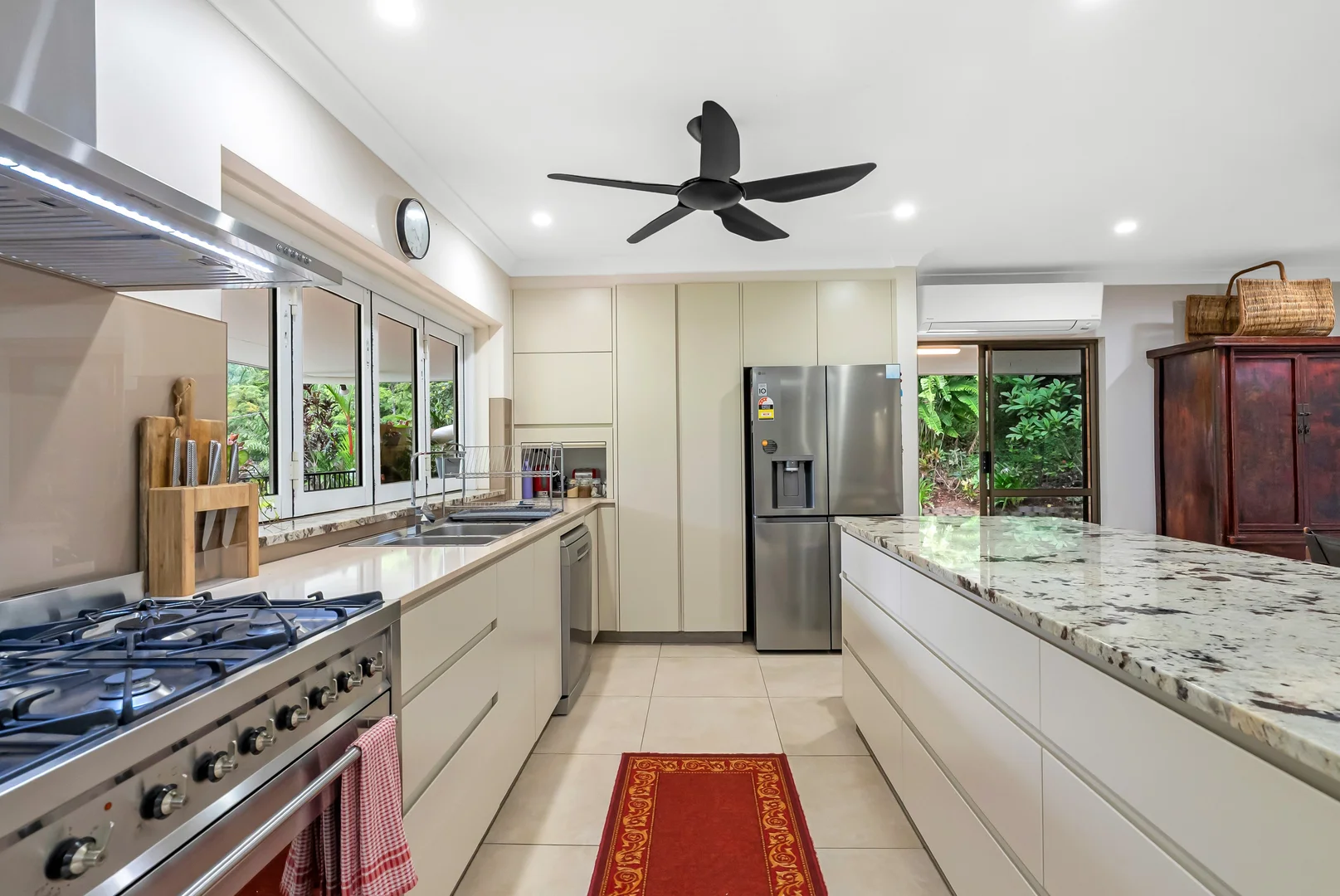 102 Stanton Road, Smithfield QLD 4878 photo 5