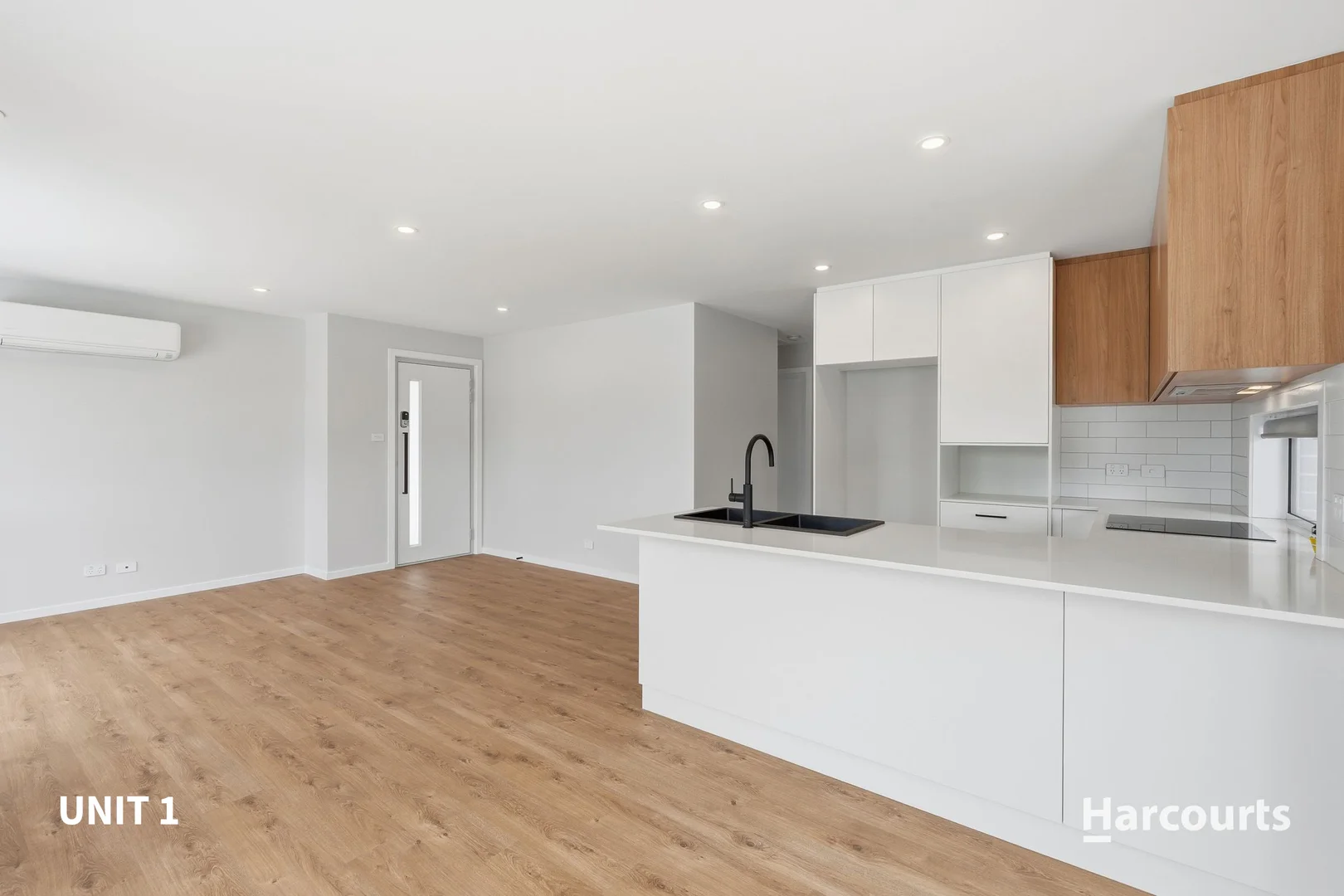 Additional image 5 of 1-3/11 Vicary Place, Rokeby TAS 7019