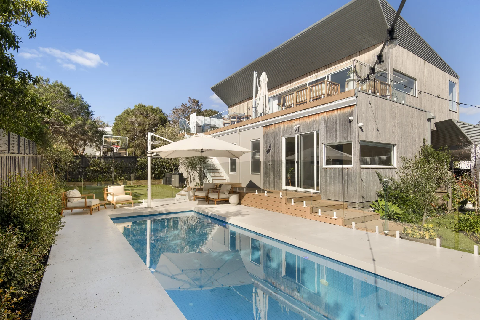 Additional image 28 of 8 Birdwood Avenue, Mornington VIC 3931