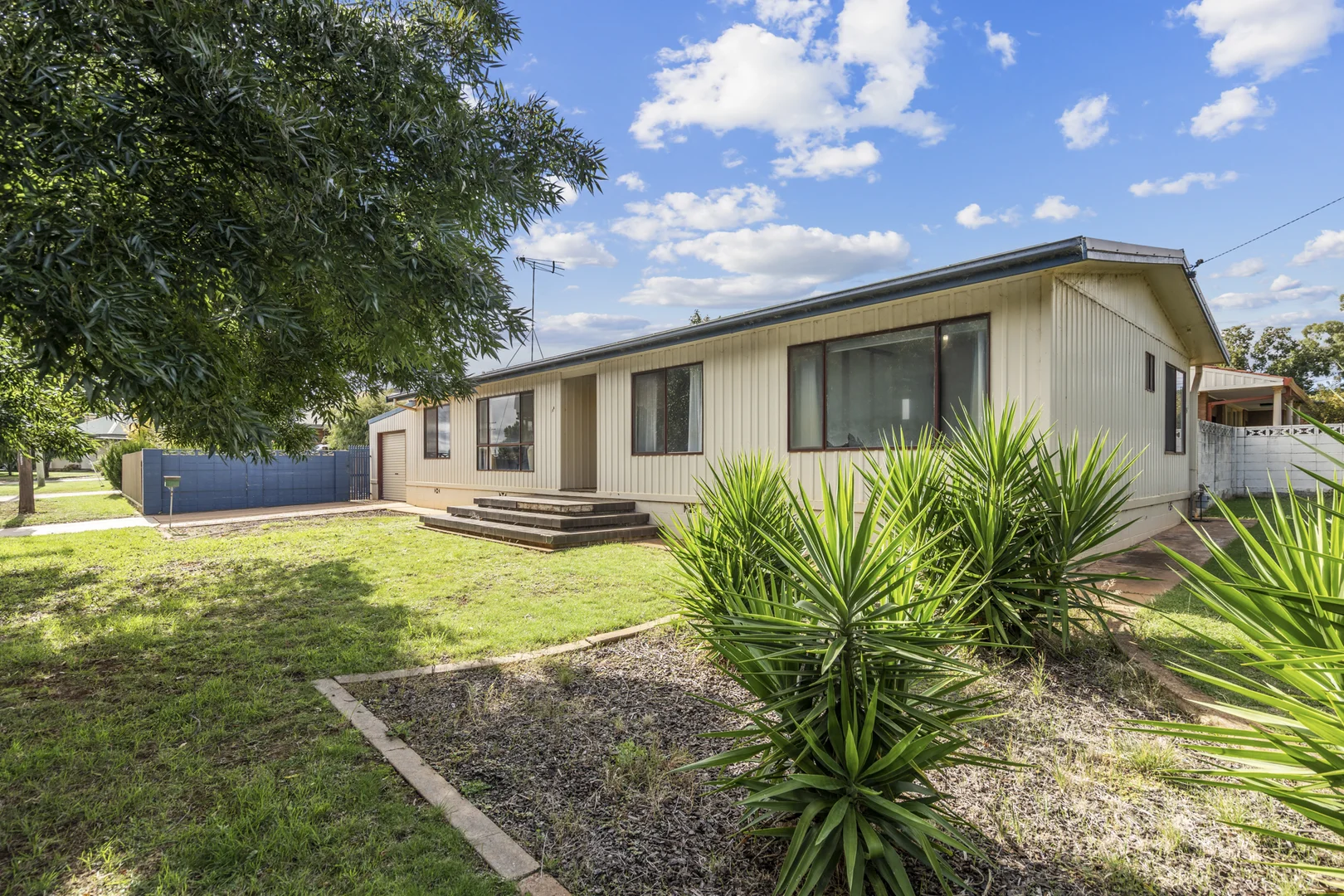 Additional image 4 of 45A Deutcher Street, Temora NSW 2666