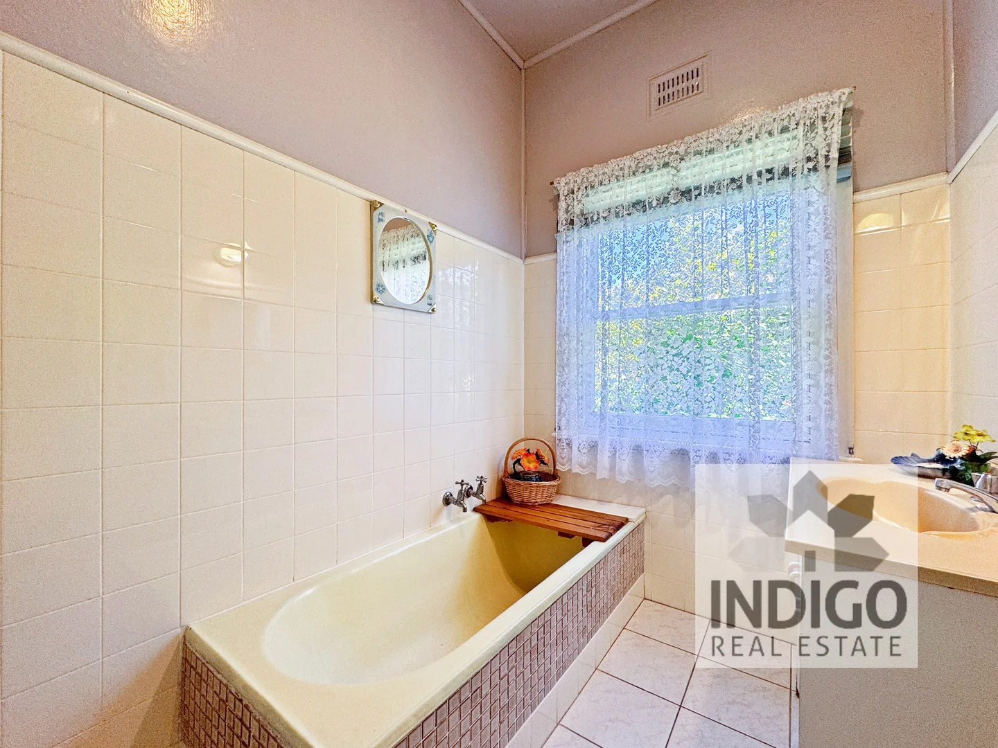 Additional image 9 of 76 Sydney Road, Beechworth VIC 3747