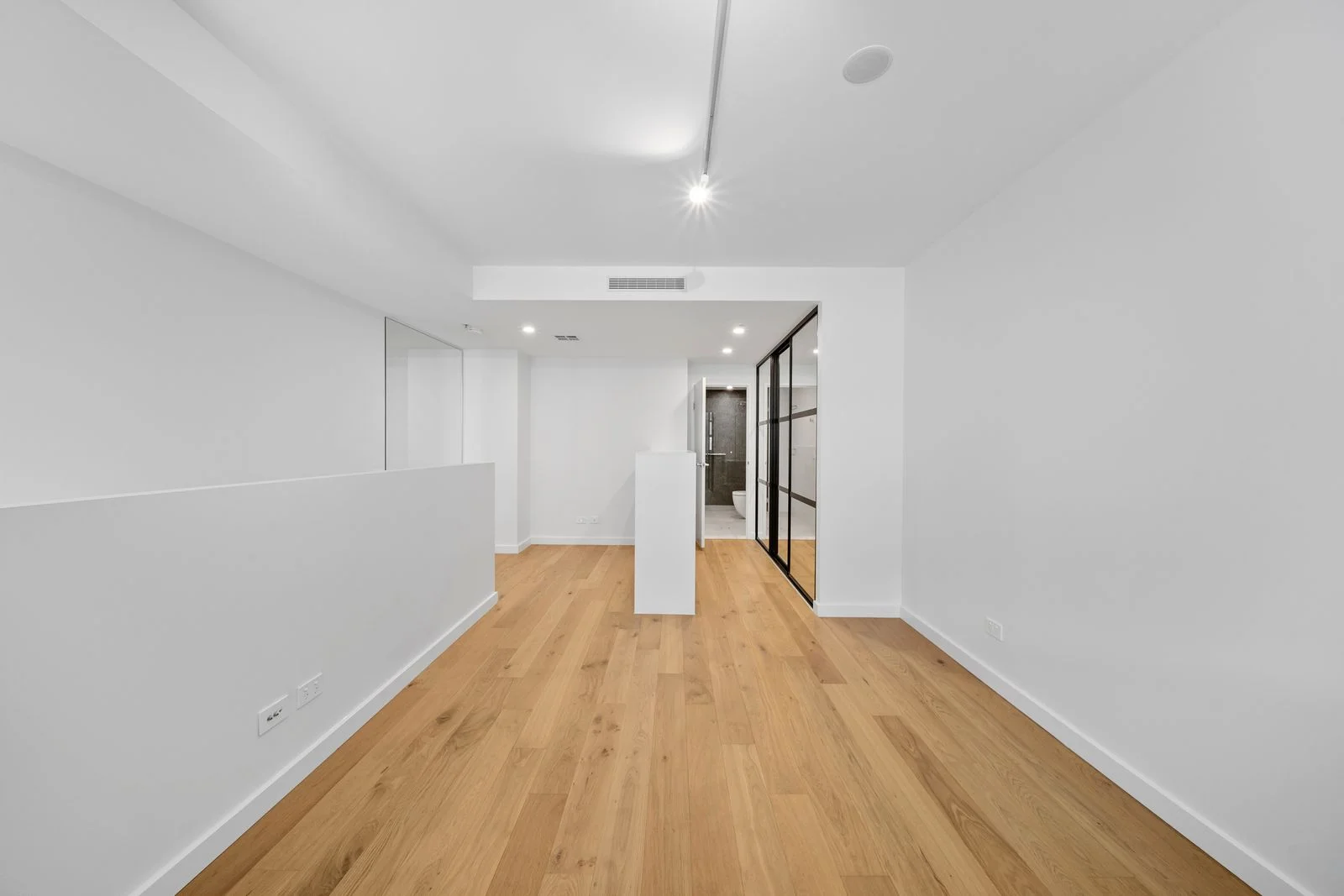 Additional image 7 of M02/71 Constitution Avenue, Campbell ACT 2612