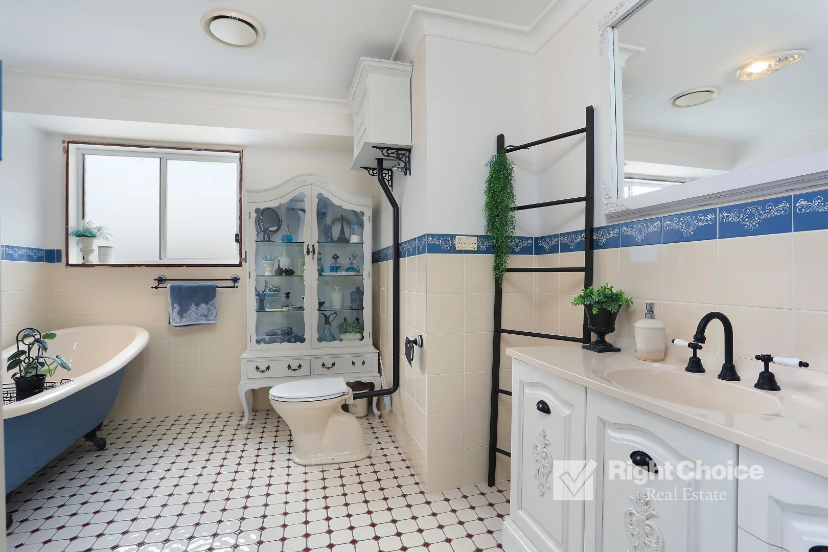 Additional image 9 of 6 Abercrombie Crescent, Albion Park NSW 2527