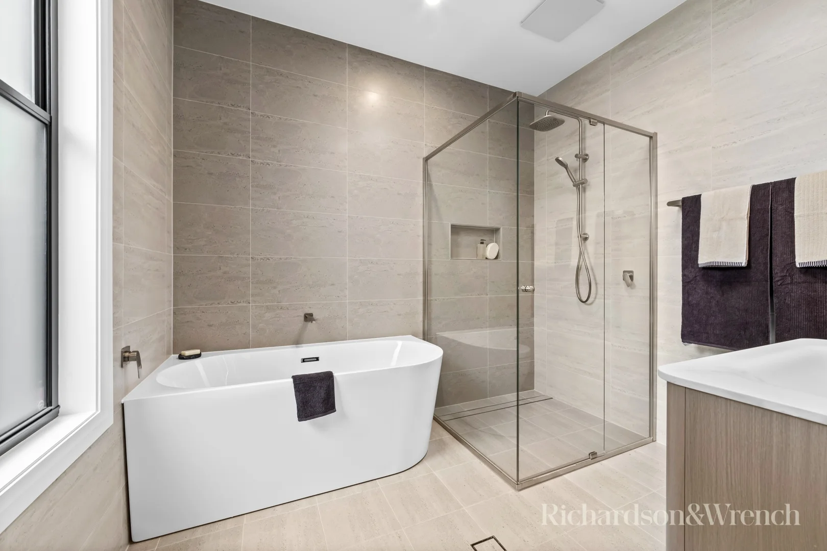 Additional image 6 of 3&4/48-50 Gallipoli Avenue, Blackwall NSW 2256