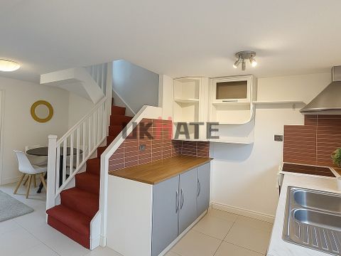 Claire Place, London E14, Room to rent