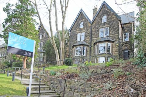 Hollin Lane, Weetwood, Leeds LS16