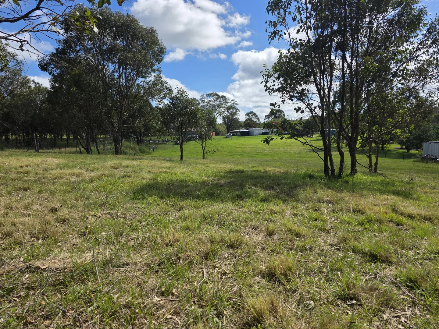 Additional image 3 of 18 Devoncourt Road, Crows Nest QLD 4355