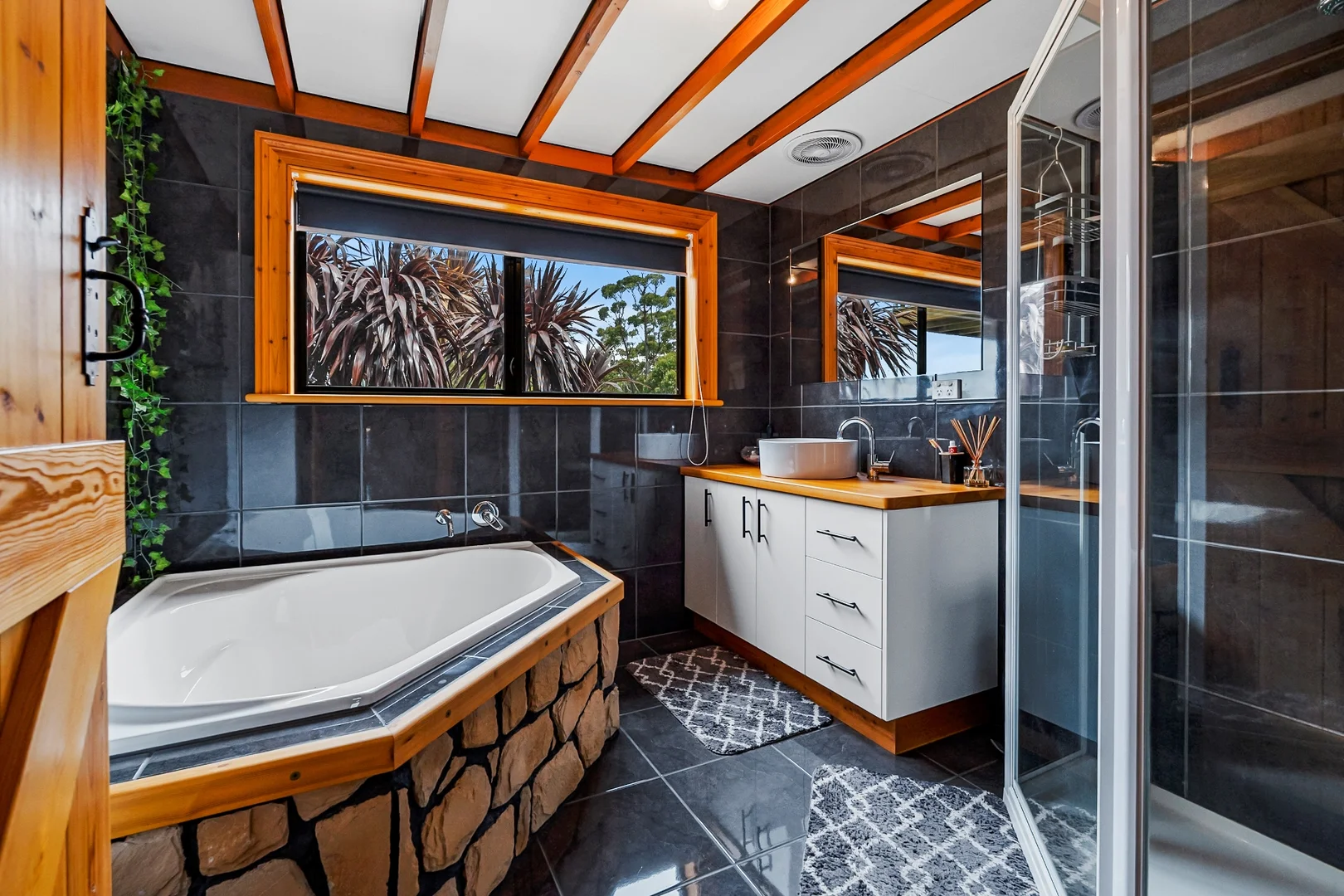 Additional image 13 of 100 Scarrs Road, Garden Island Creek TAS 7112