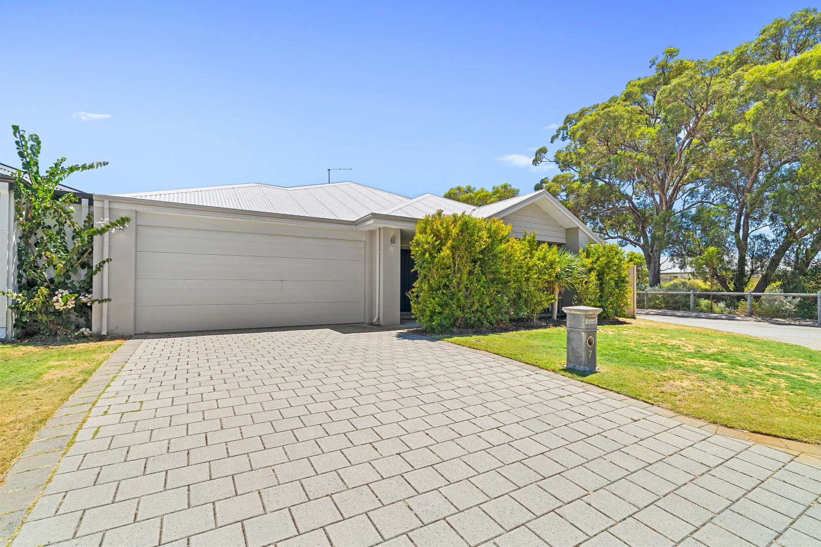 Additional image 2 of 7 Breezy Way, Meadow Springs WA 6210