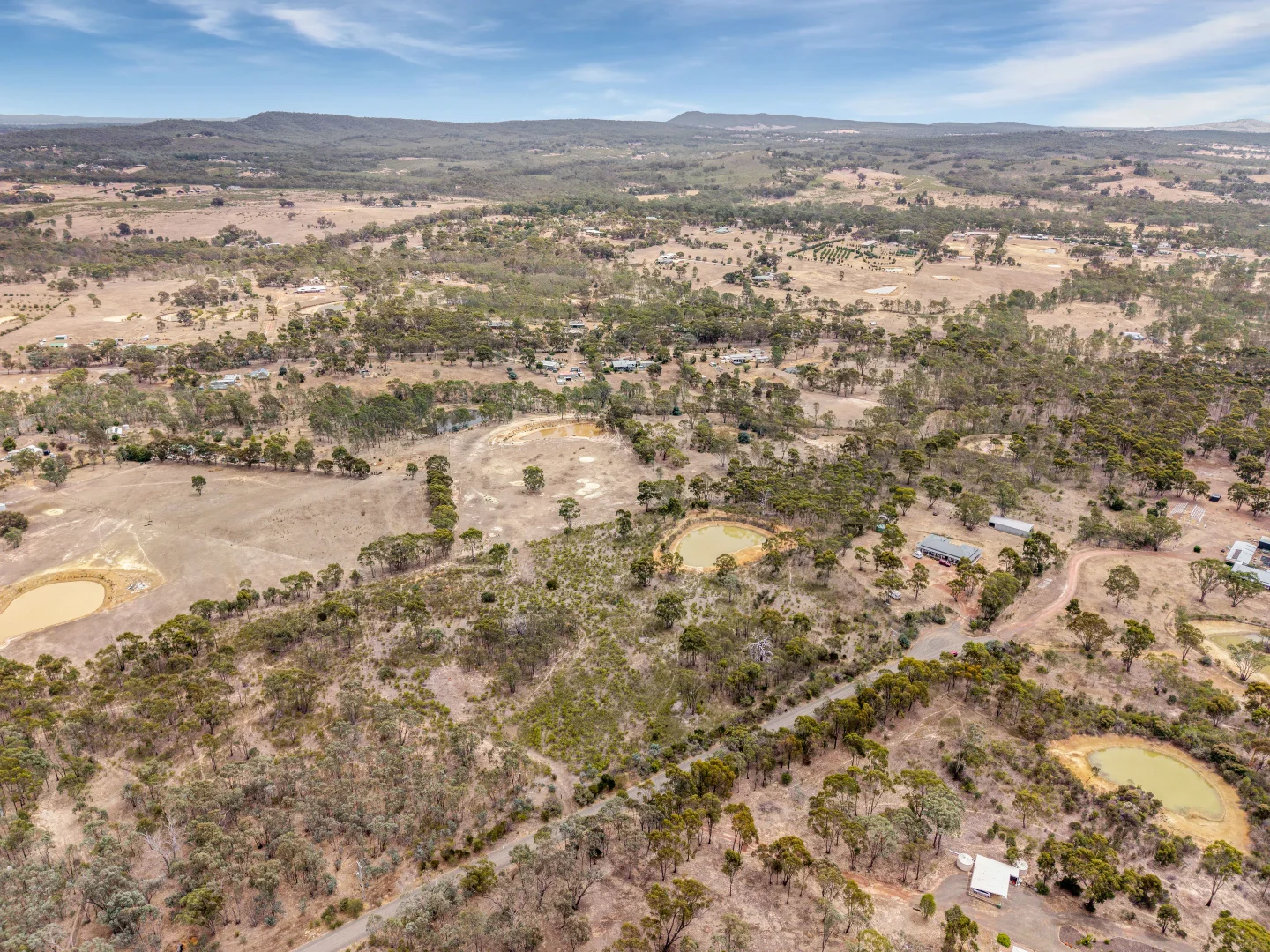 Additional image 10 of 2 Etheridge Court, Heathcote VIC 3523
