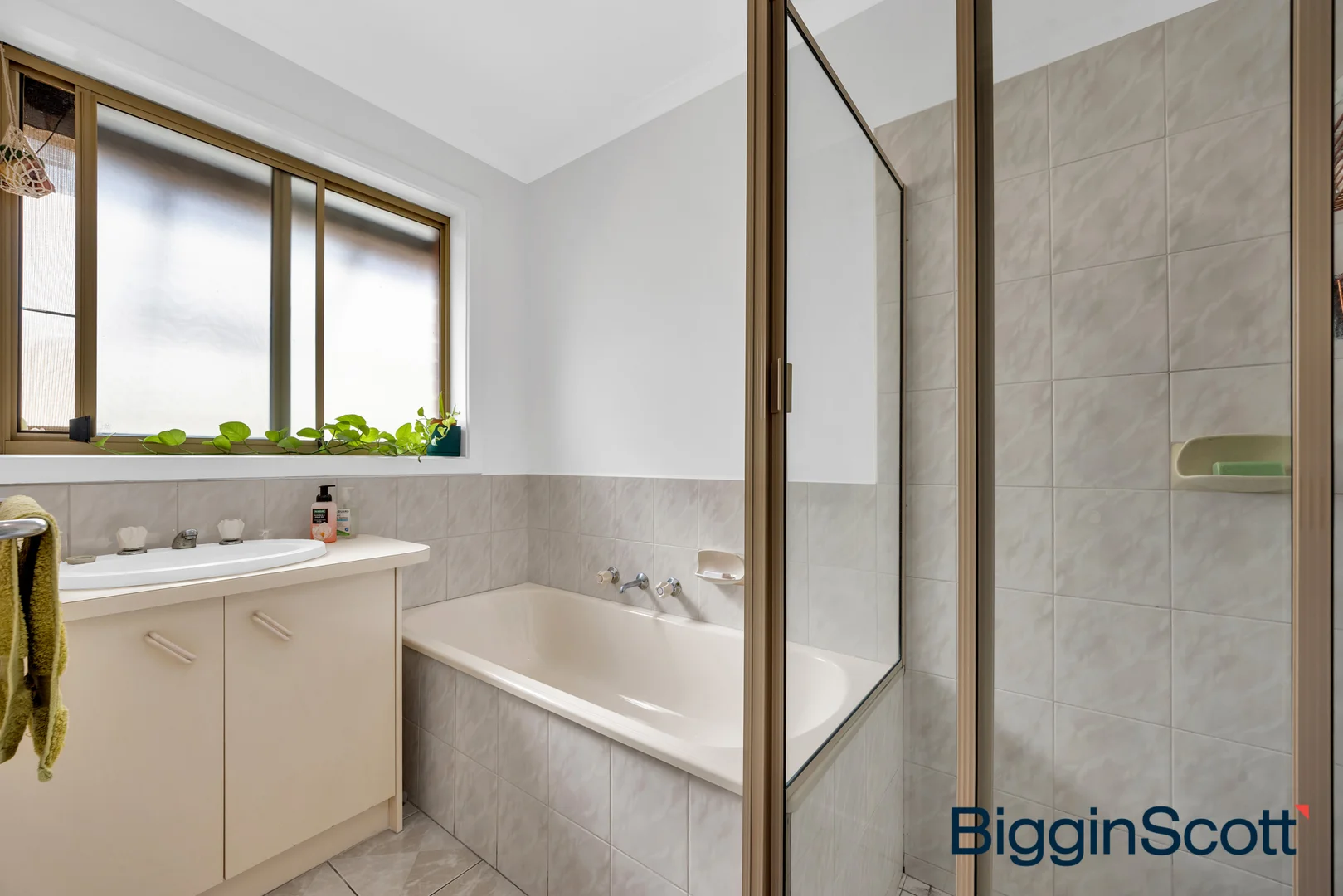 Additional image 10 of 1/23 Songlark Crescent, Werribee VIC 3030