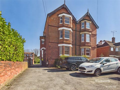 Western Elms Avenue, Reading, Berkshire RG30