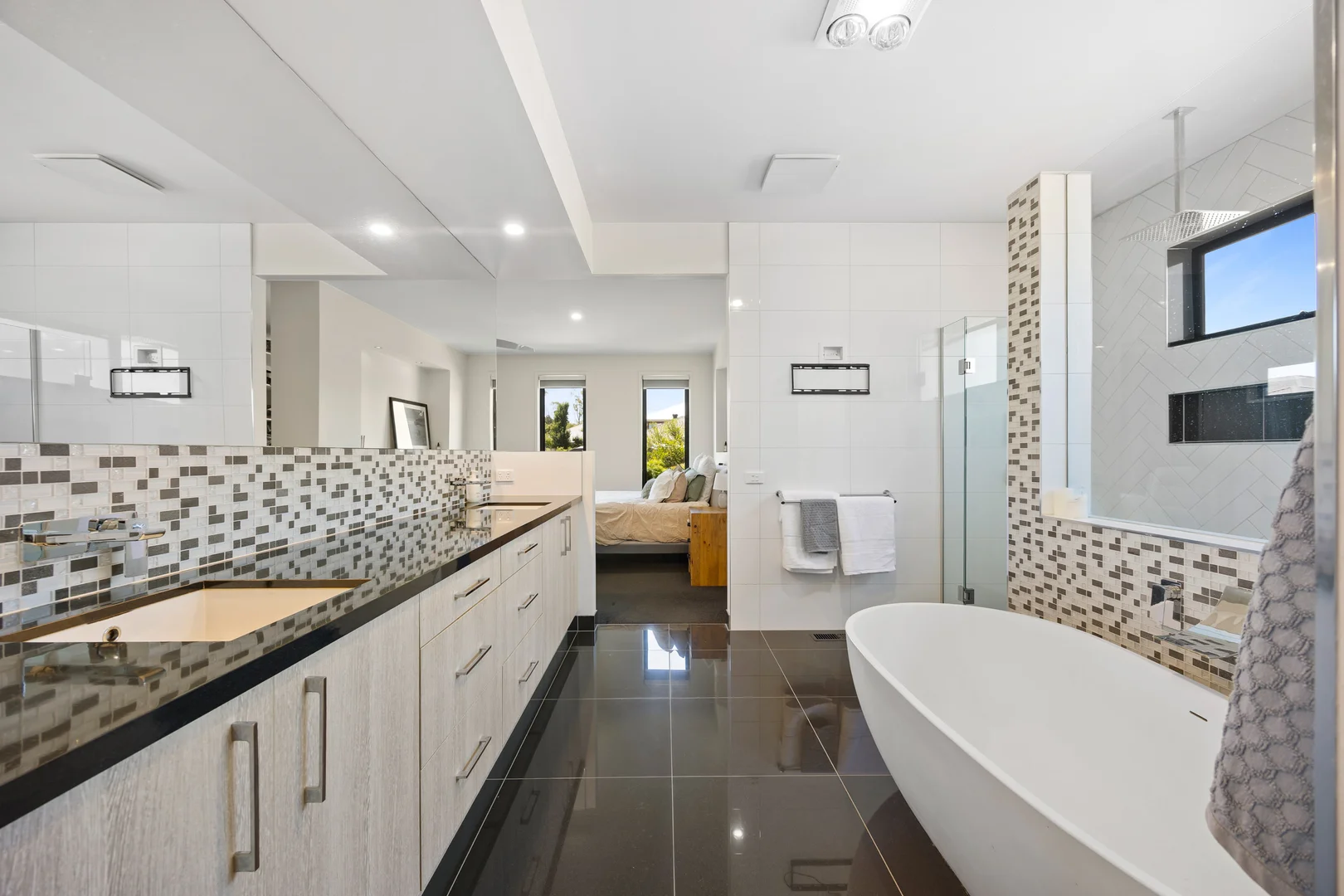 Additional image 15 of 2 Burkella Close, Mount Clear VIC 3350