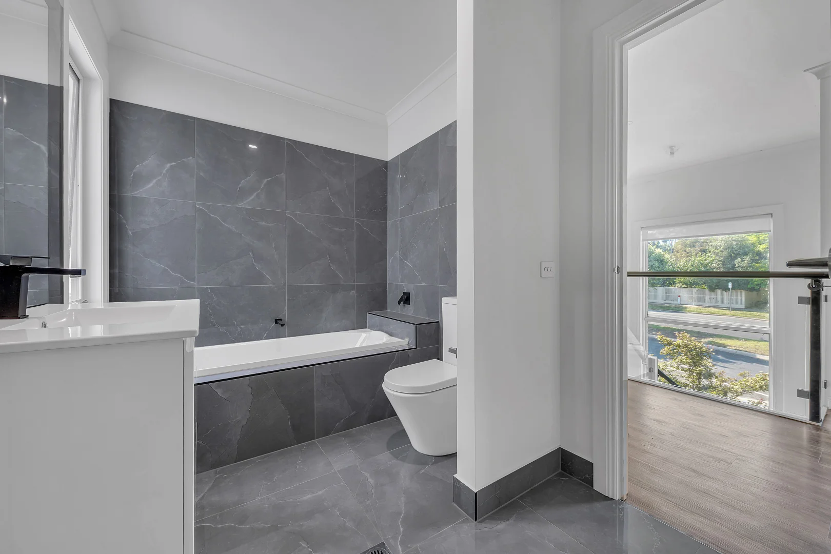 Additional image 10 of 1/79 Gavan Street, Bright VIC 3741