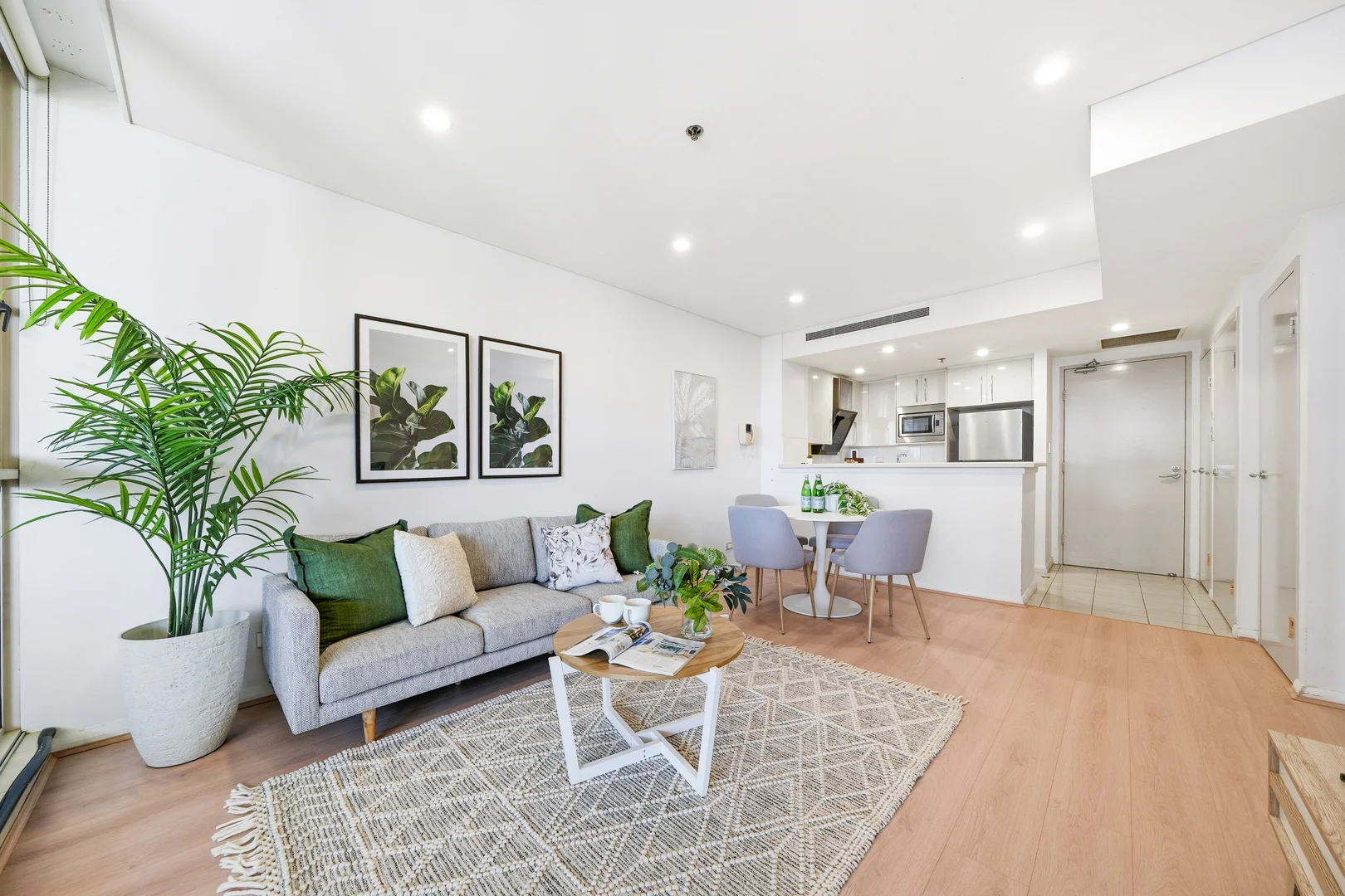 Additional image 5 of 337/8 Lachlan St, Waterloo NSW 2017