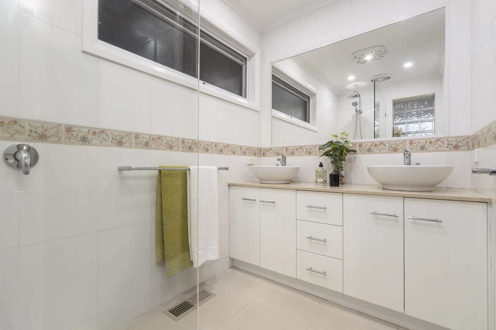 Additional image 12 of 84-88 Berringa Road, Park Orchards VIC 3114