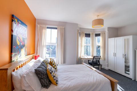 Bath Road, Reading RG30, Room to rent