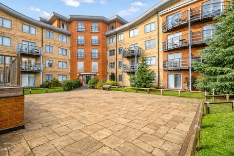 Quadrant Court, Jubilee Square, Reading RG1