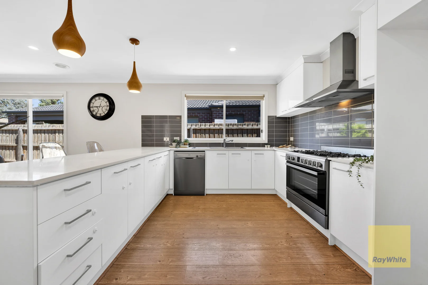 Additional image 9 of 13 Edwin Close, Manor Lakes VIC 3024