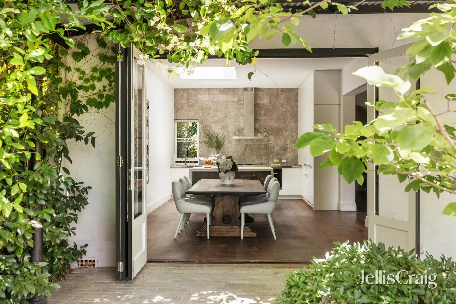 Additional image 4 of 27 Tivoli Place, South Yarra VIC 3141