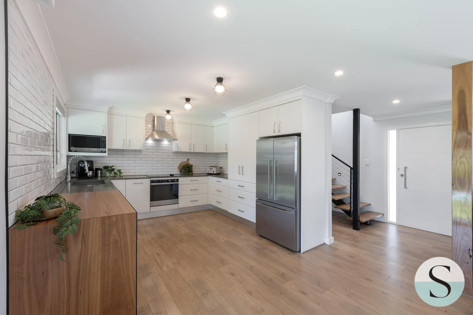 Additional image 11 of 193 Macquarie Grove, Caves Beach NSW 2281